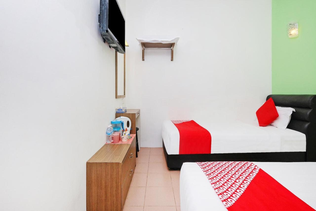 Oyo 850 Gold Star Hotel Chukai Zewnętrze zdjęcie