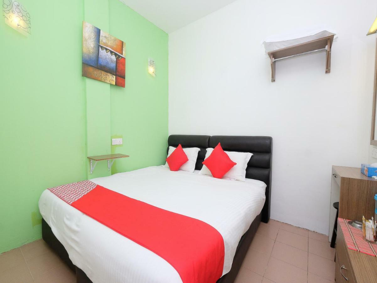 Oyo 850 Gold Star Hotel Chukai Zewnętrze zdjęcie