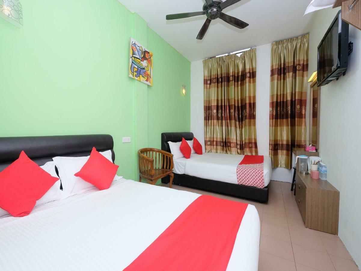 Oyo 850 Gold Star Hotel Chukai Zewnętrze zdjęcie