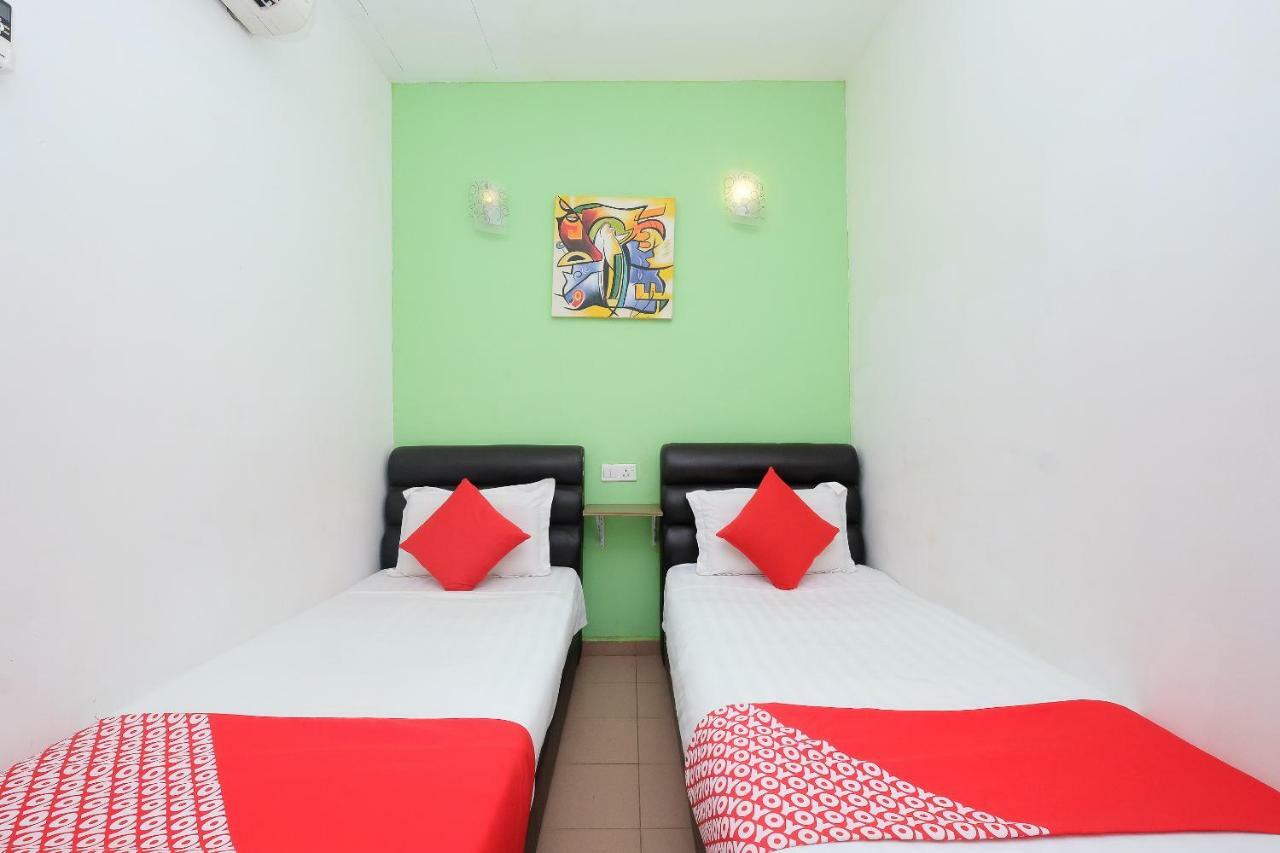Oyo 850 Gold Star Hotel Chukai Zewnętrze zdjęcie