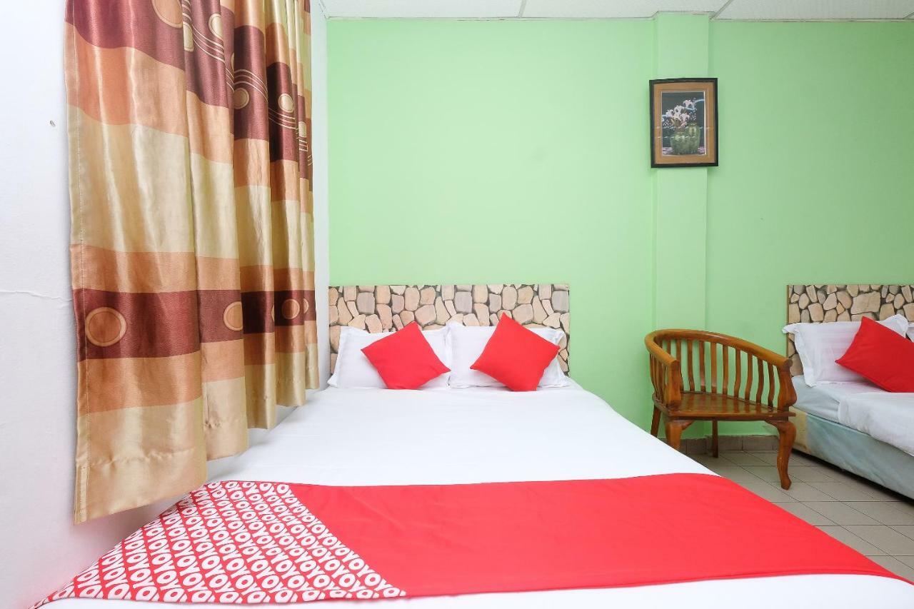 Oyo 850 Gold Star Hotel Chukai Zewnętrze zdjęcie